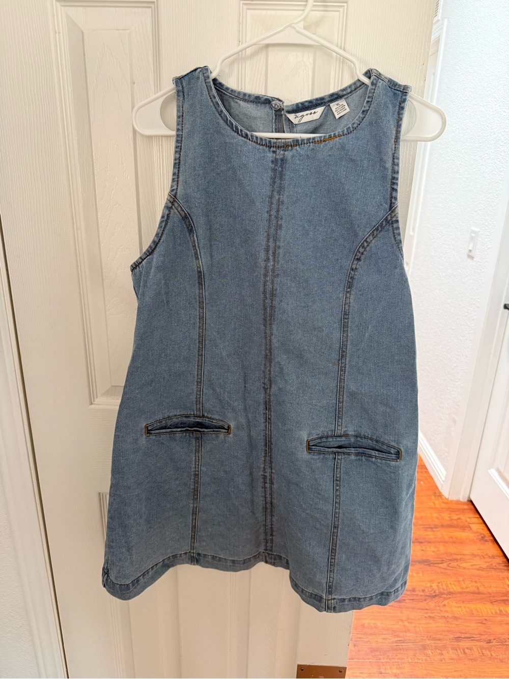 Vigoss Light Blue Denim Sleeveless Shift Dress